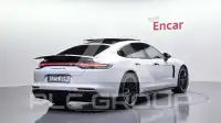 2019 Porsche Panamera