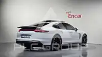 2019 Porsche Panamera