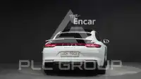 2019 Porsche Panamera