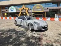 2019 Porsche Panamera