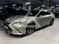 2019 Lexus ES