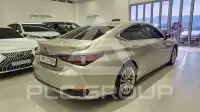 2019 Lexus ES