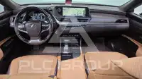 2019 Lexus ES