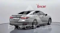 2019 Lexus ES