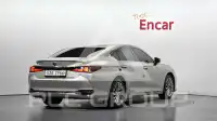 2019 Lexus ES