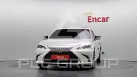 2019 Lexus ES