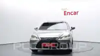 2019 Lexus ES