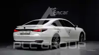2019 Lexus ES