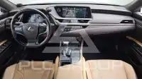 2019 Lexus ES