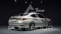 2019 Lexus ES