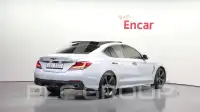 2019 Genesis G70