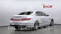2019 Genesis G90