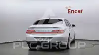 2019 Genesis G90