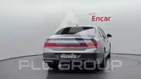 2019 Genesis G90