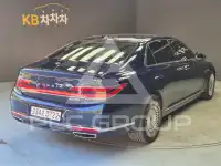 2019 Genesis G90