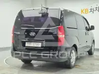 2019 Hyundai Starex