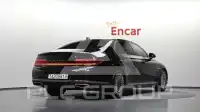 2019 Genesis G90