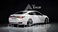 2019 Lexus ES