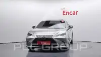 2019 Lexus ES