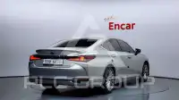 2019 Lexus ES