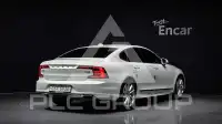 2019 Volvo S90