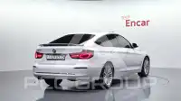 2020 BMW 320