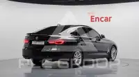 2020 BMW 320