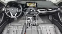 2020 BMW 520