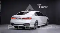2020 BMW 730M