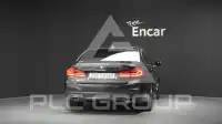 2020 BMW 520M
