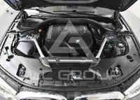 2020 BMW 530