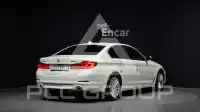 2020 BMW 530