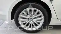 2020 BMW 530