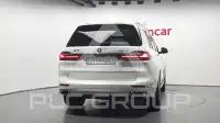 2020 BMW X7