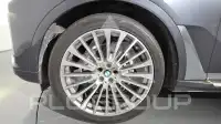 2020 BMW X7