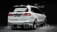 2020 BMW X7