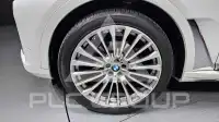 2020 BMW X7