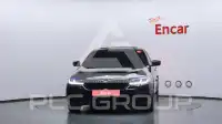 2020 BMW 520