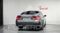 2020 BMW 520