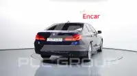 2020 BMW 520