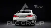 2020 BMW 520
