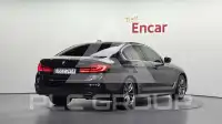 2020 BMW 520M