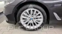 2020 BMW 520