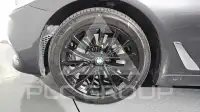 2020 BMW 530