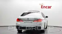 2020 BMW 520M