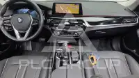 2020 BMW 520