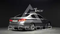 2020 BMW 520M