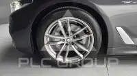 2020 BMW 520