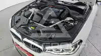 2020 BMW 530