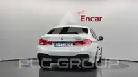 2020 BMW 520M
